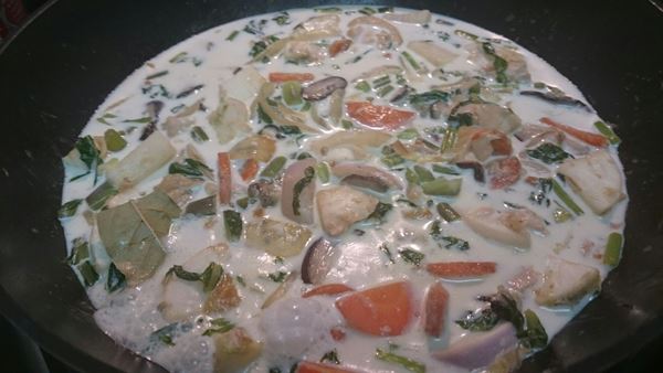 低温殺菌牛乳でコトコト♪