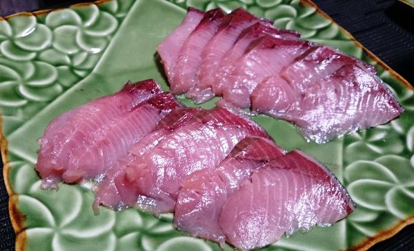 お刺身用ぶり！