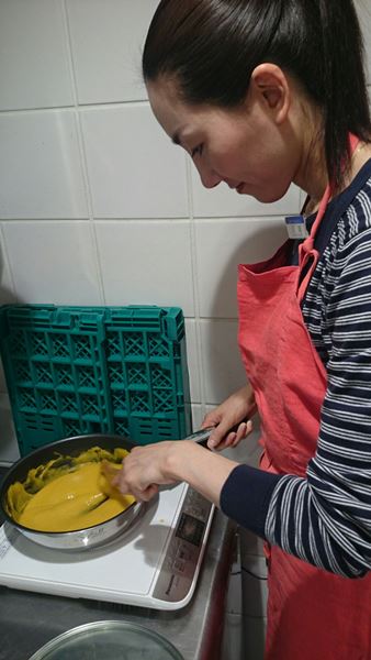 弱火でしっかりねります！！