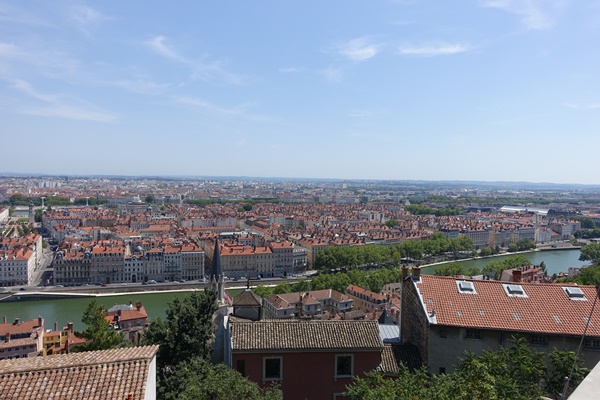 世界遺産リヨンの街を独り占め気分♪