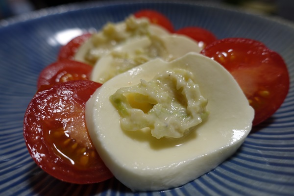 わさび漬けのカプレーゼ風♪