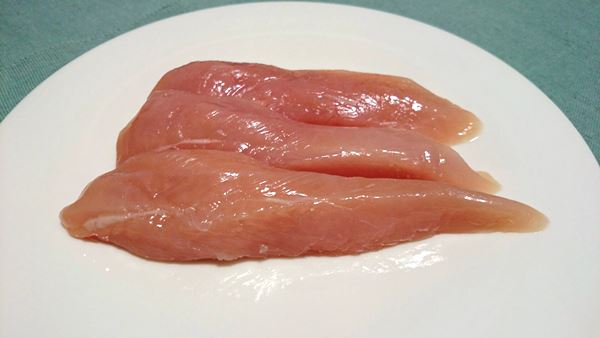 保水効果抜群&ヘルシー「鶏ささみ肉」